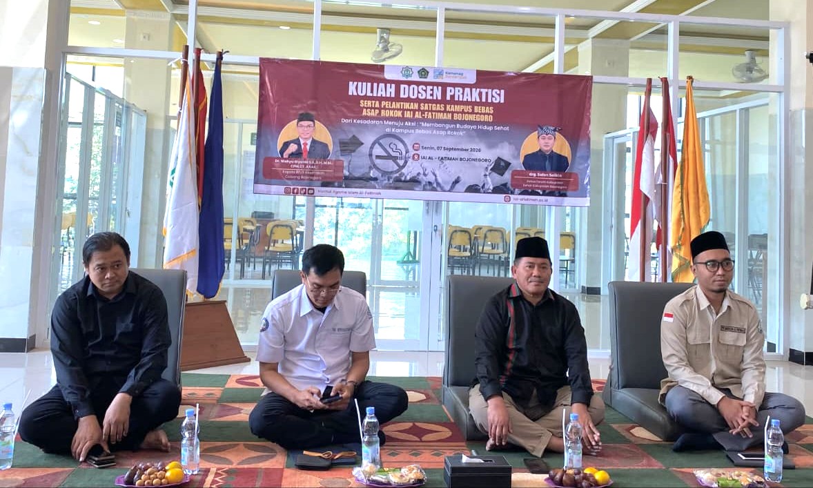Kuliah Dosen Praktisi di IAI Al-Fatimah Bojonegoro